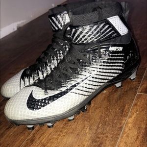 Nike lunarbeast football shoes